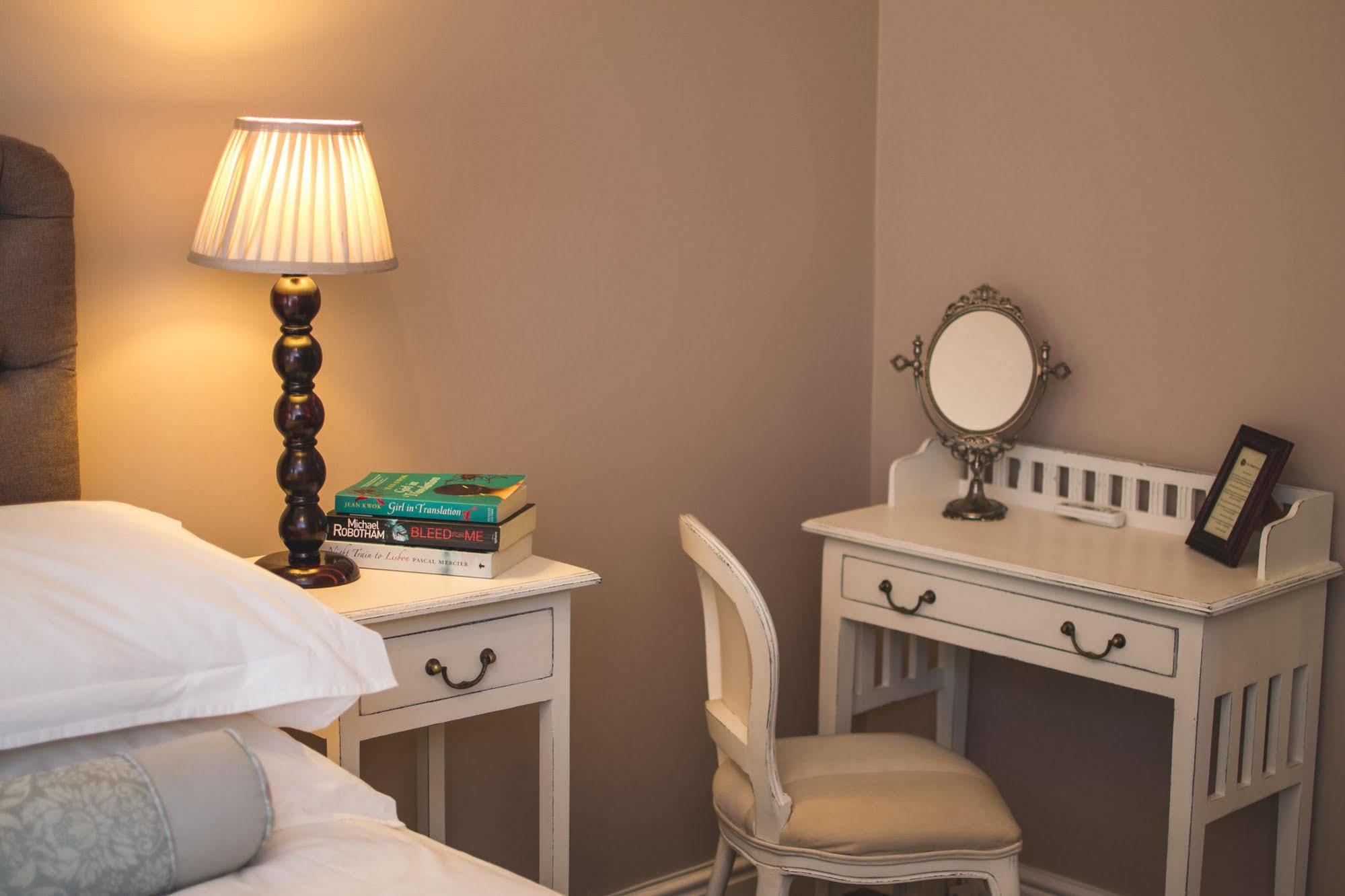 The Post House Hotel - No Children Under The Age Of 16Yrs Greyton Bagian luar foto